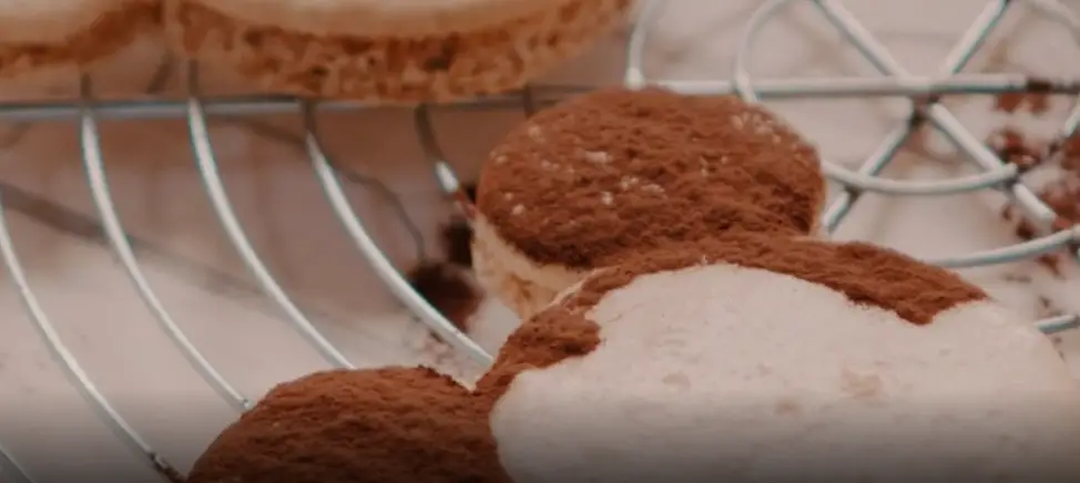 Micky Mouse Shaped Macaroon