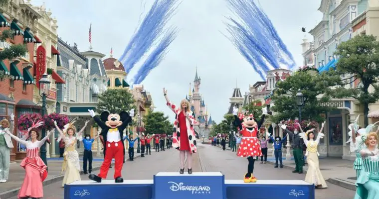 Will UK Guests miss the Opening of Disneyland Paris in April due to the extended UK travel Ban?