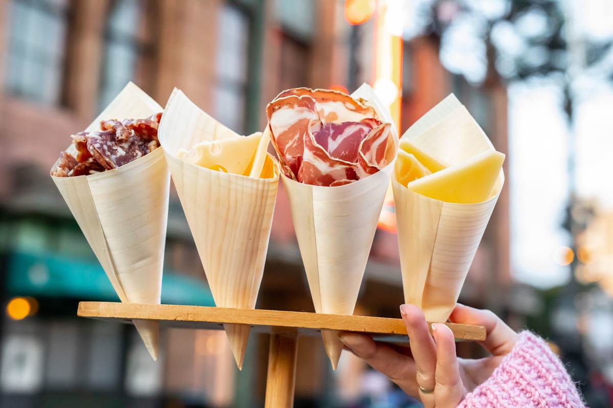 Summer Food Festival, Le Rendez-Vous Gourmand, Returns on June 2nd at Disneyland Paris with 3 new Chalets!