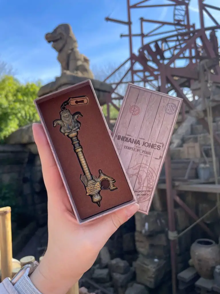 Indiana Jone and the Temple of Peril Disneyland Paris collectible key