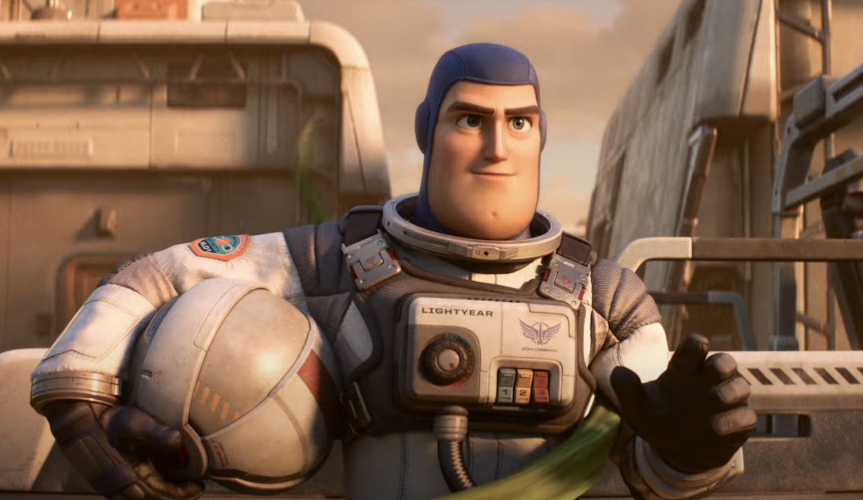 Disneyland Paris Infinity Annual Pass Holders invited to Private Screening of Pixar’s Lightyear!