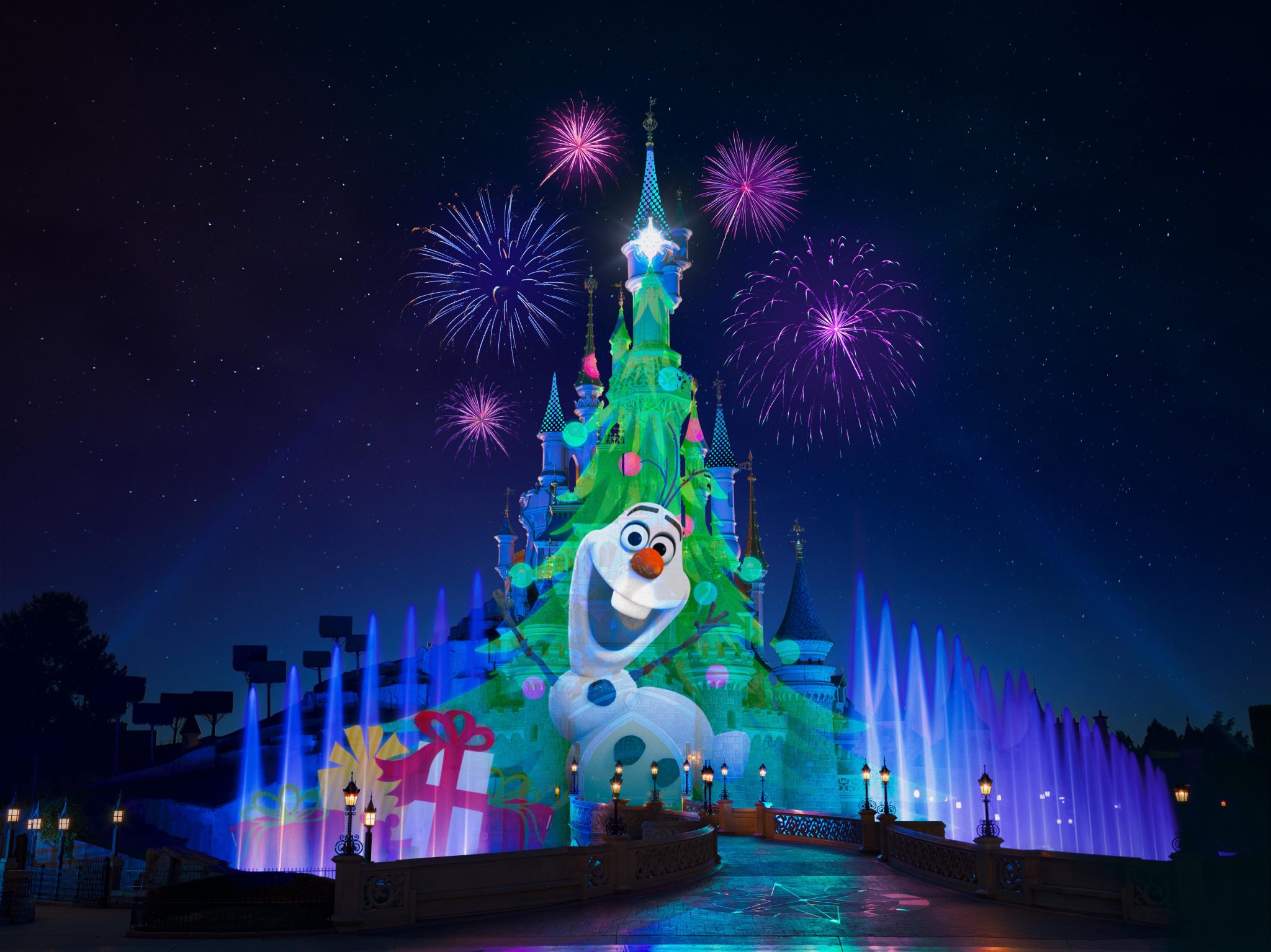 Disney Dreams of Christmas Nighttime Show Returns to Disneyland Paris