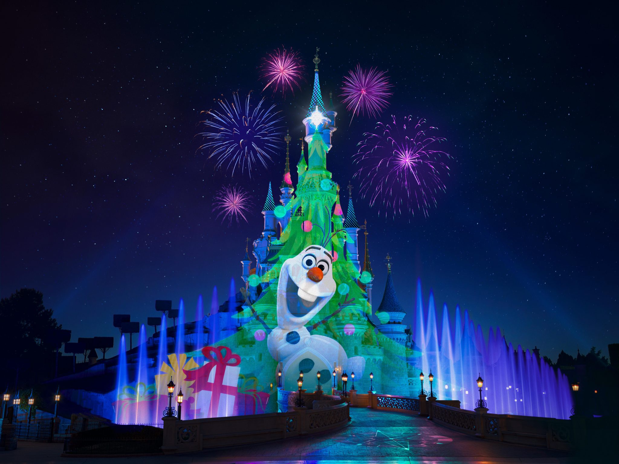 Disney Paris Christmas 2024 Fireworks Sayre Wanids