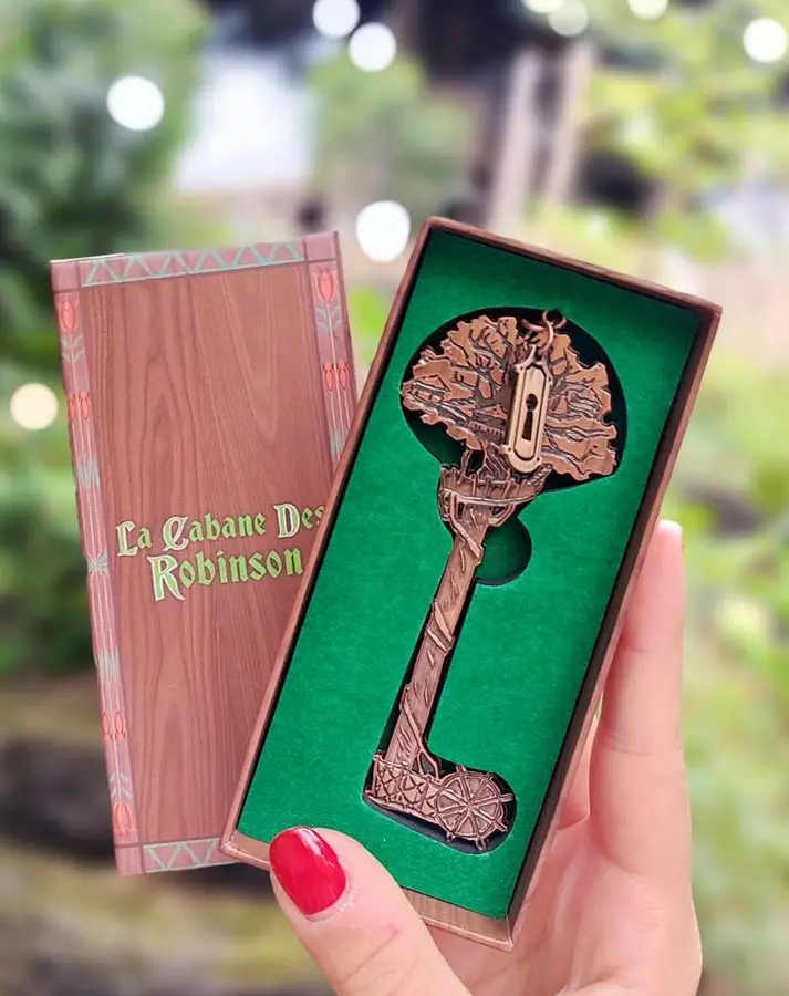 Disneyland Paris Share Details on La Cabane des Robinson Collectible Key