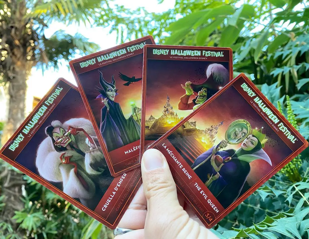 Disneyland Paris Halloween Collectable Cards!