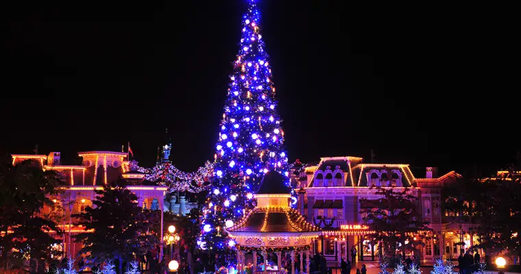 Disney Enchanted Christmas from November 11, 2023 to January 7, 2024