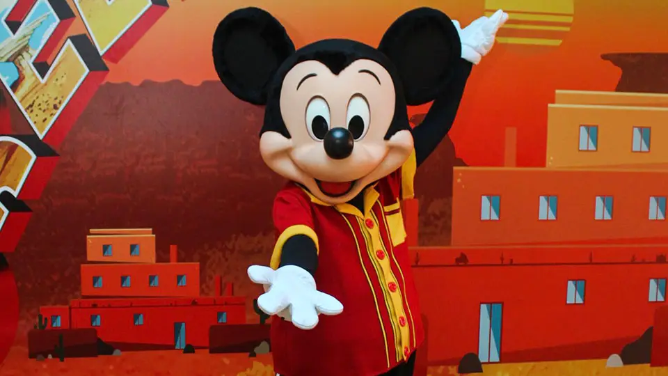 Disney Hotel Santa Fe Character Meet & Greets