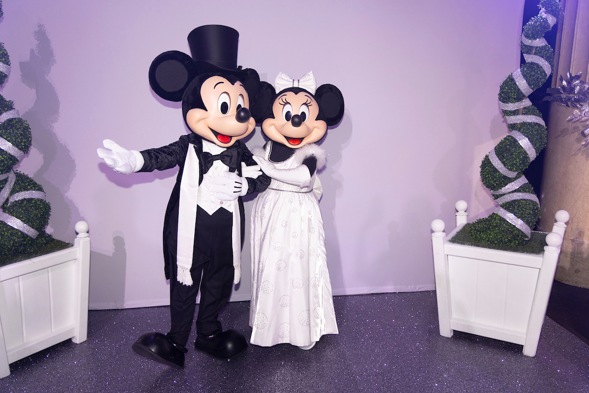 Disneyland Paris will celebrate The Walt Disney Company 100 Years of Wonders, Starting on New Years Eve!