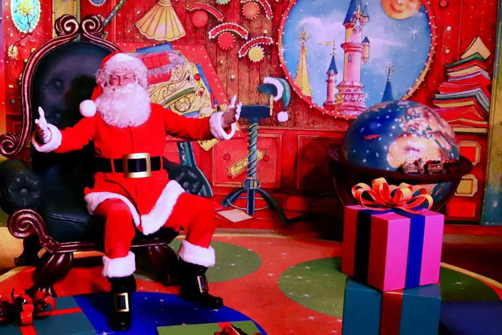 Disneyland Paris Christmas Character Meet and Greets Santa Claus