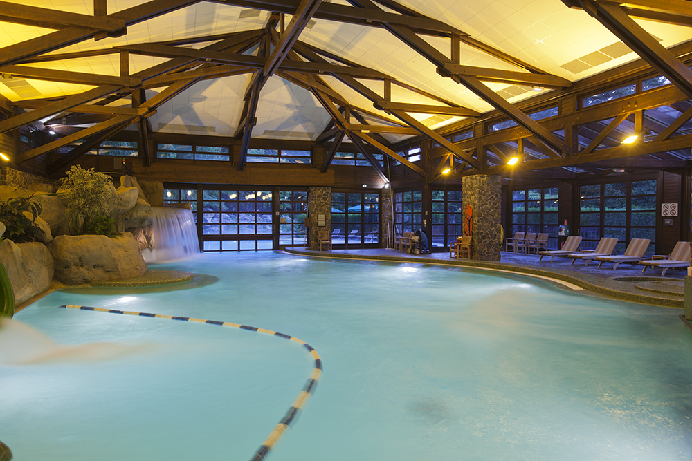 Sequoia Lodge Swimming Pool indoor