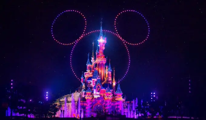 Disney D-Light 2.0 new drones choreography starts tonight at Disneyland Paris