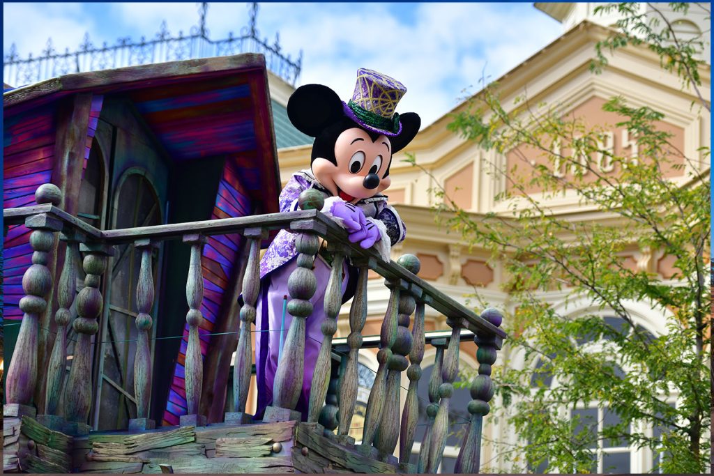Disneyland Paris Halloween Guide 2023: 10 Incredible Tips For Halloween At Disneyland Paris